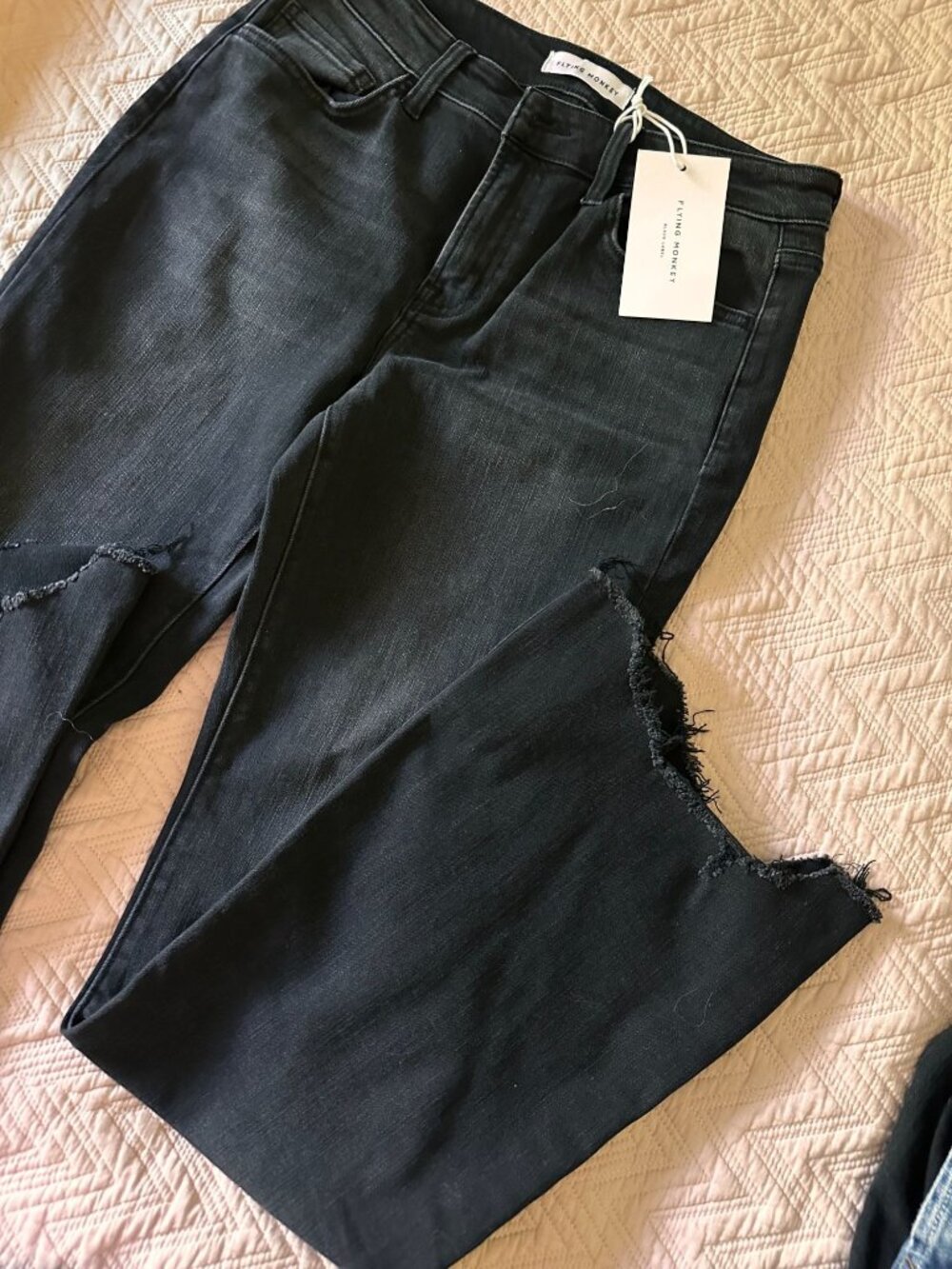 NWT Flying Monkey Glare Cove Midrise Flare Hem Black Jeans sz 30